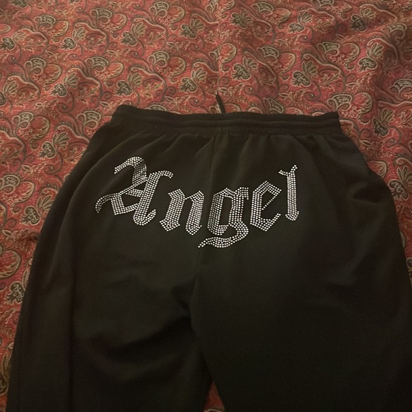 Black rhinestone angel pants - Picture 2 of 2